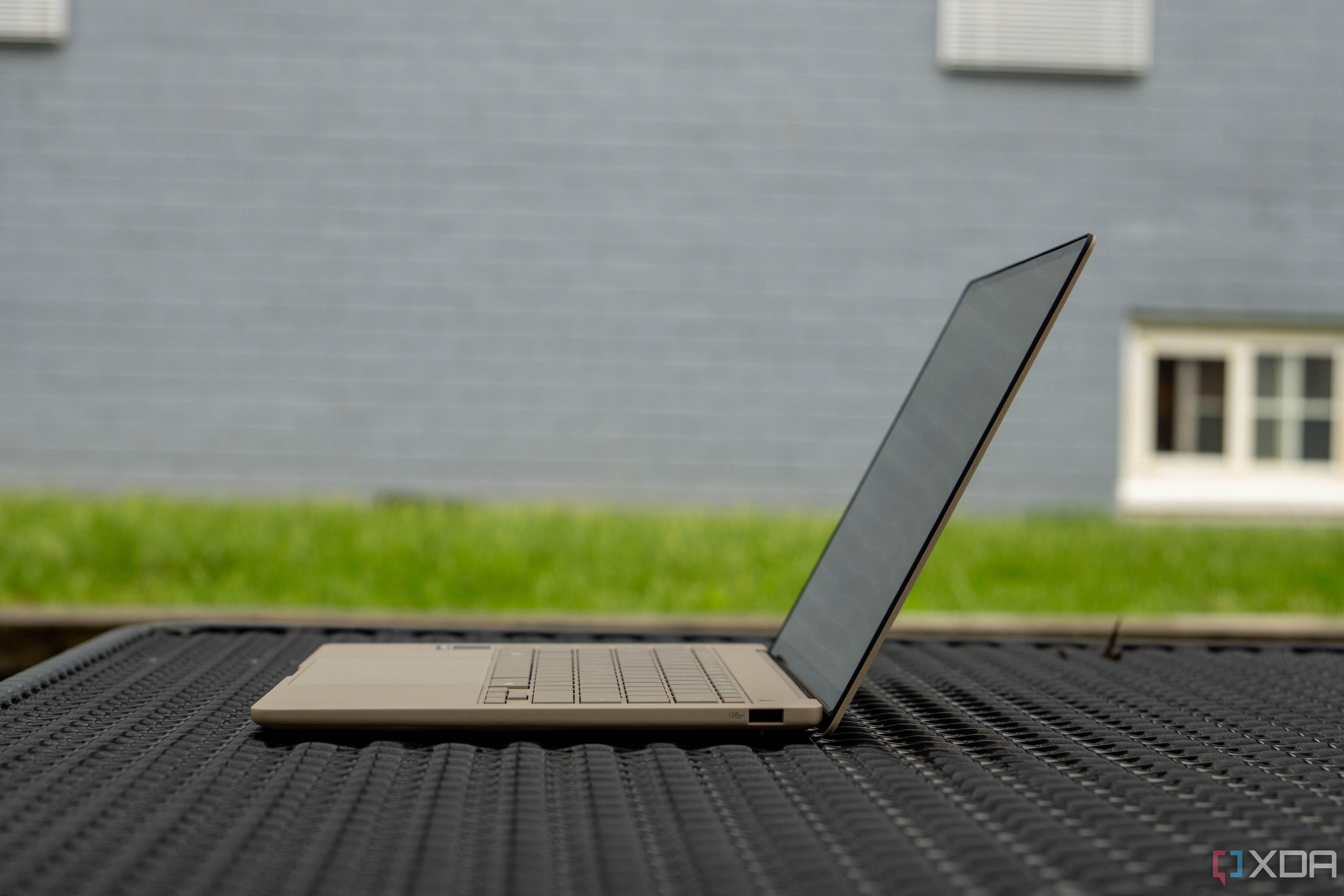 Asus Zenbook A14-27