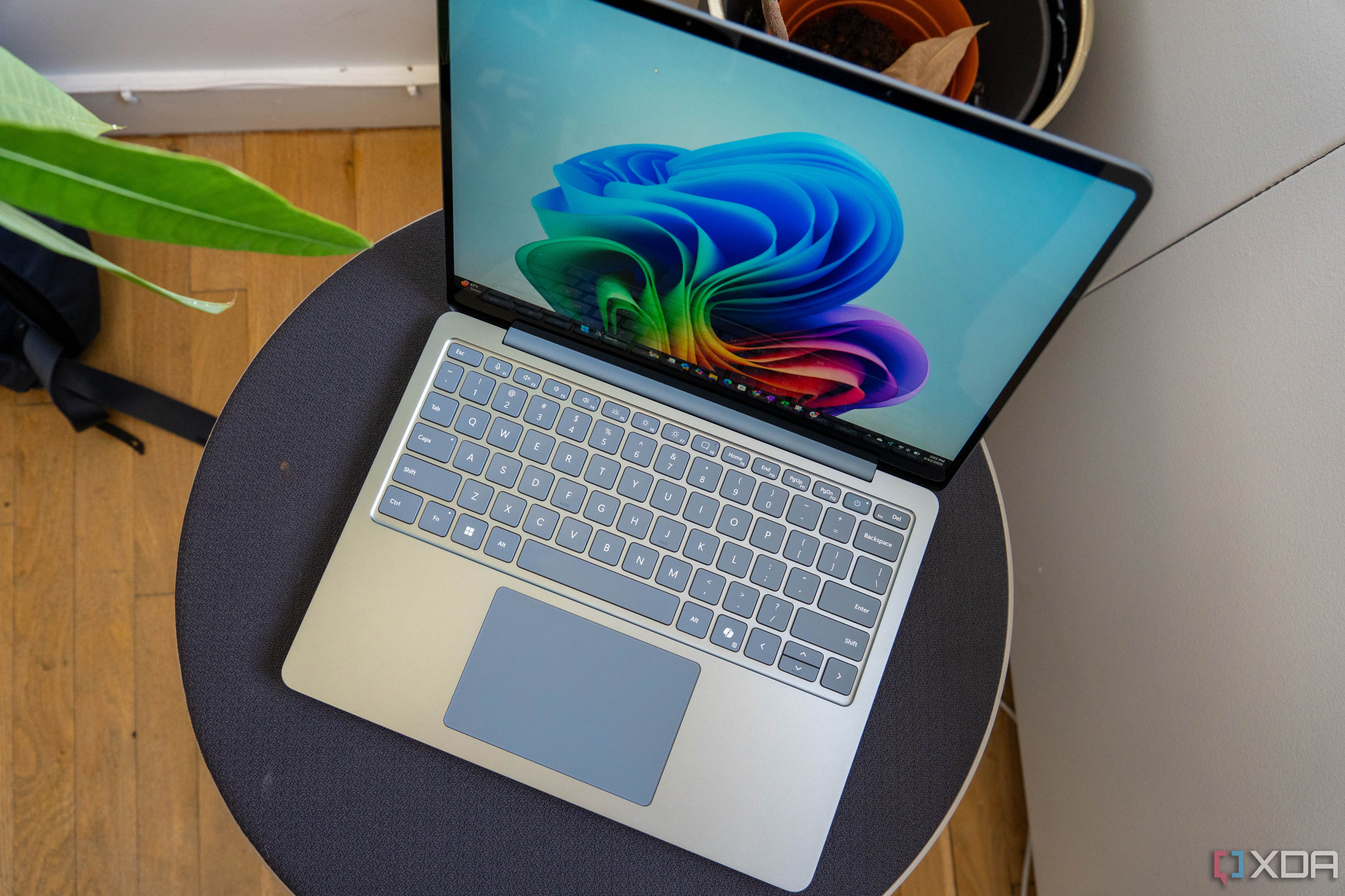 Surface Laptop 13-inch-13