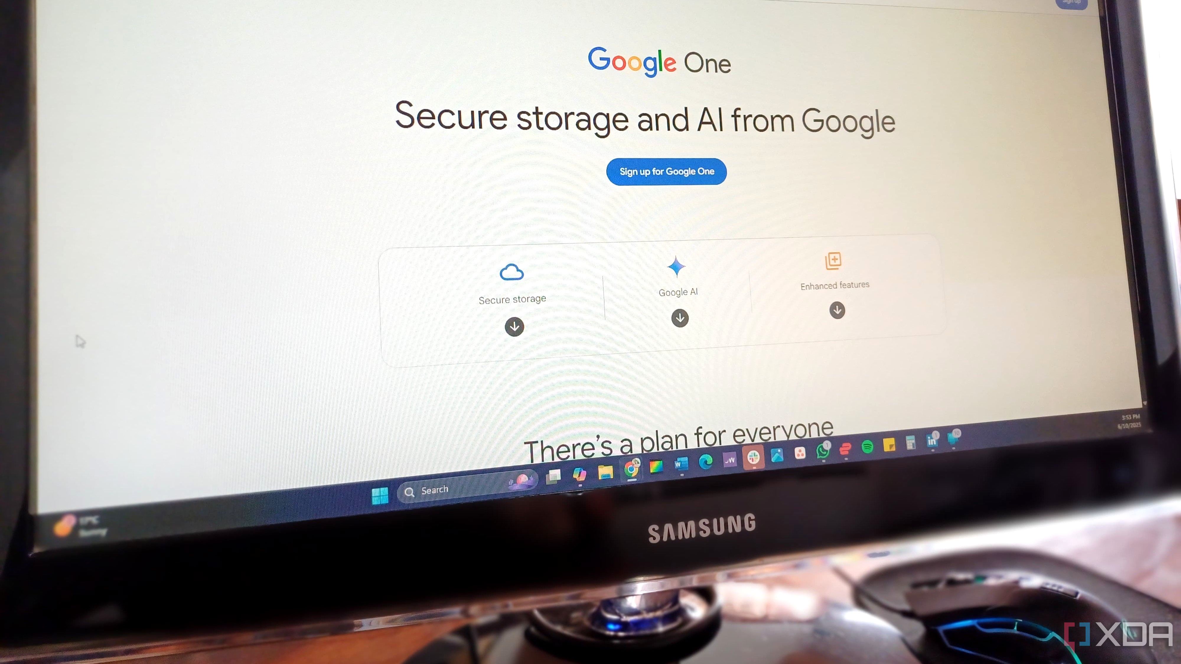 Samsung monitor showing Google one page