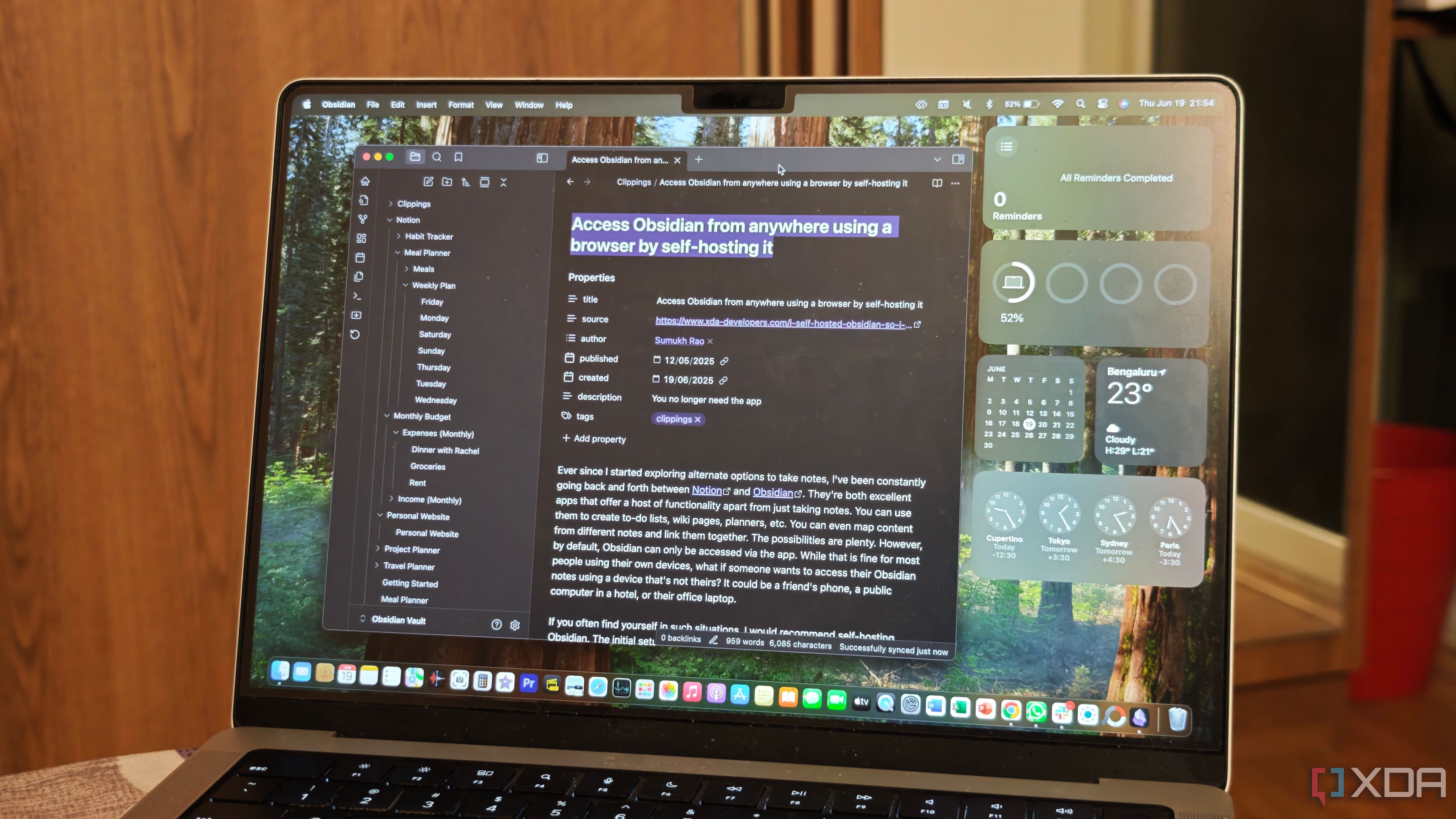 This free browser extension is the best way to save web pages in Obsidian