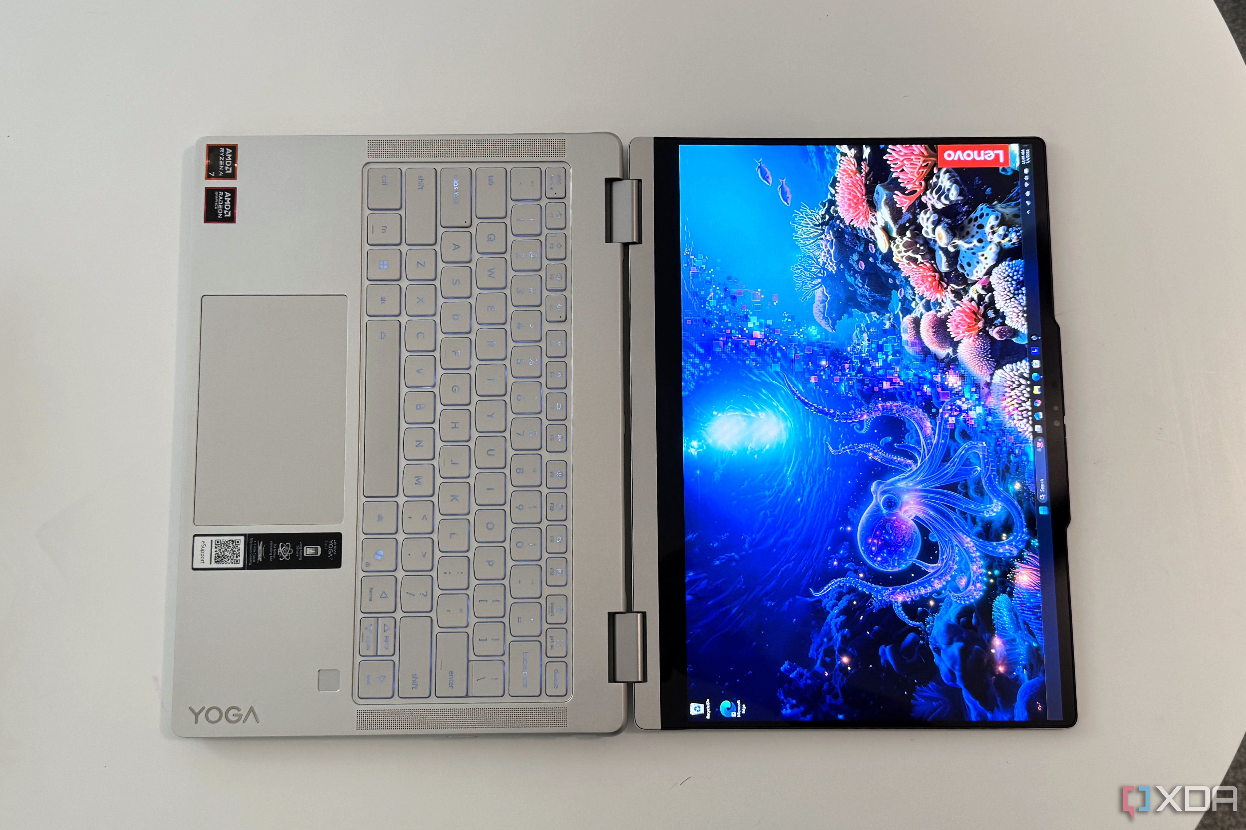 lenovo-yoga-7-2in1-gen10-flat