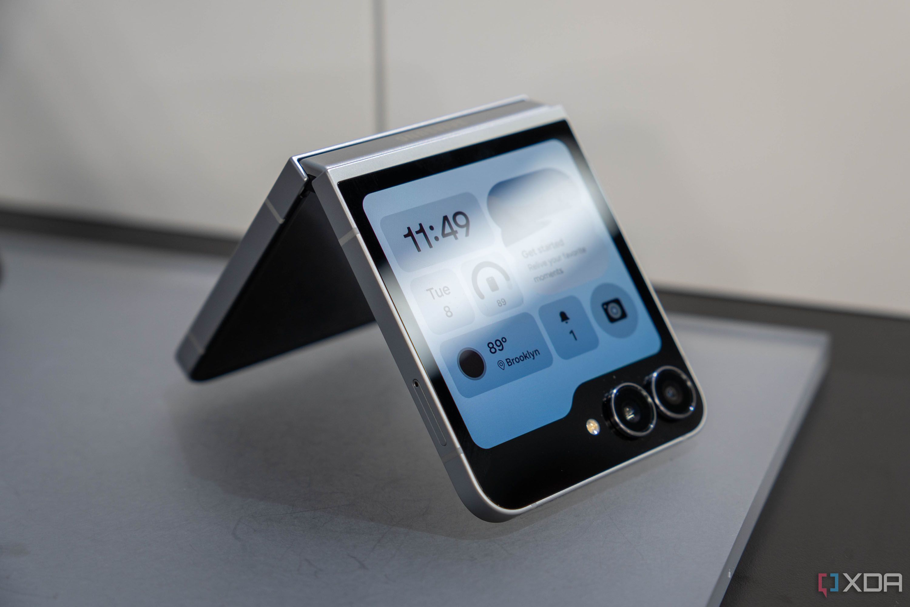 Samsung gave us the Flip 7 FE, but here are 5 things I really wanted to ...