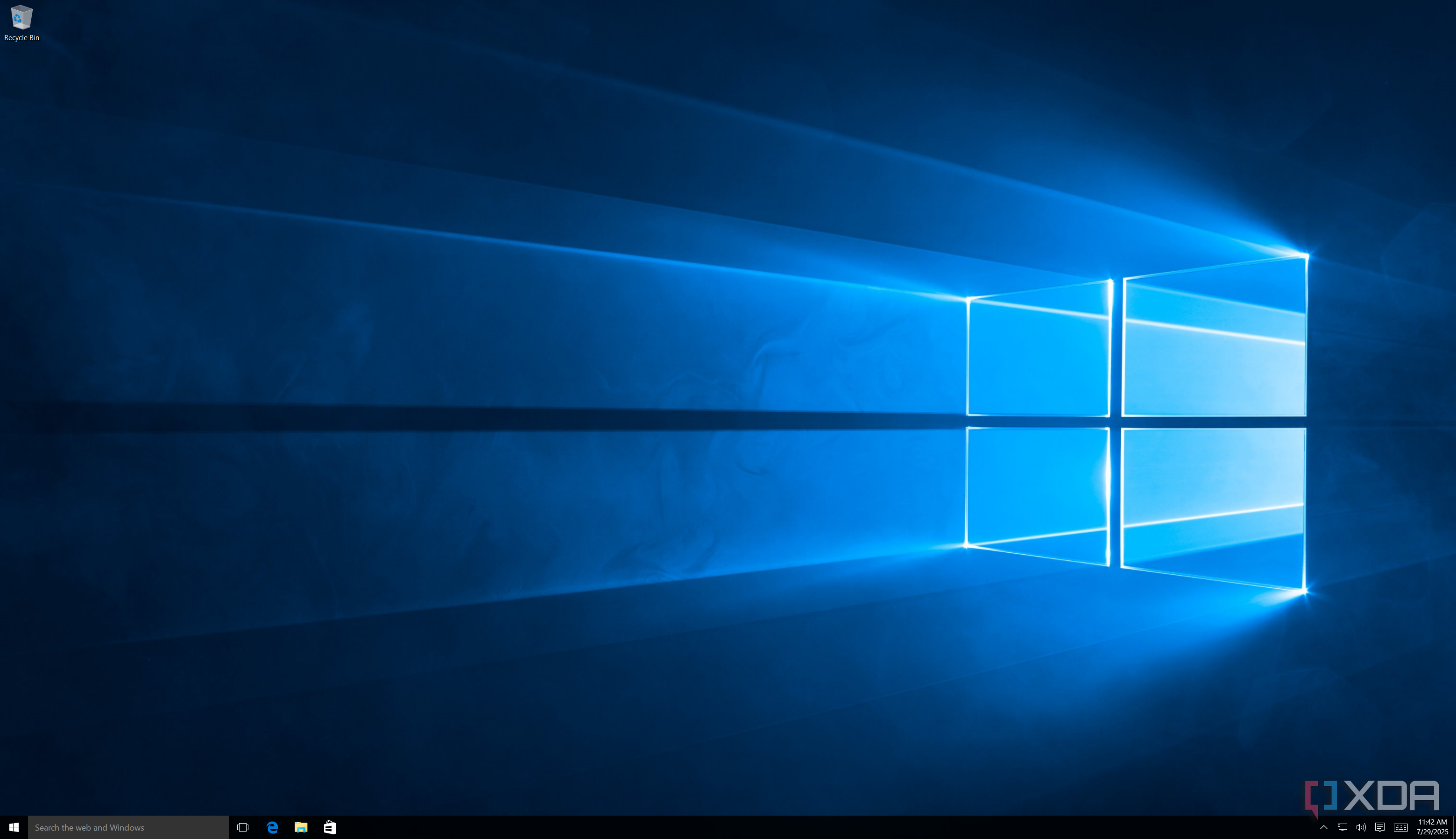 Screenshot of the desktop on Windows 10 version 1507