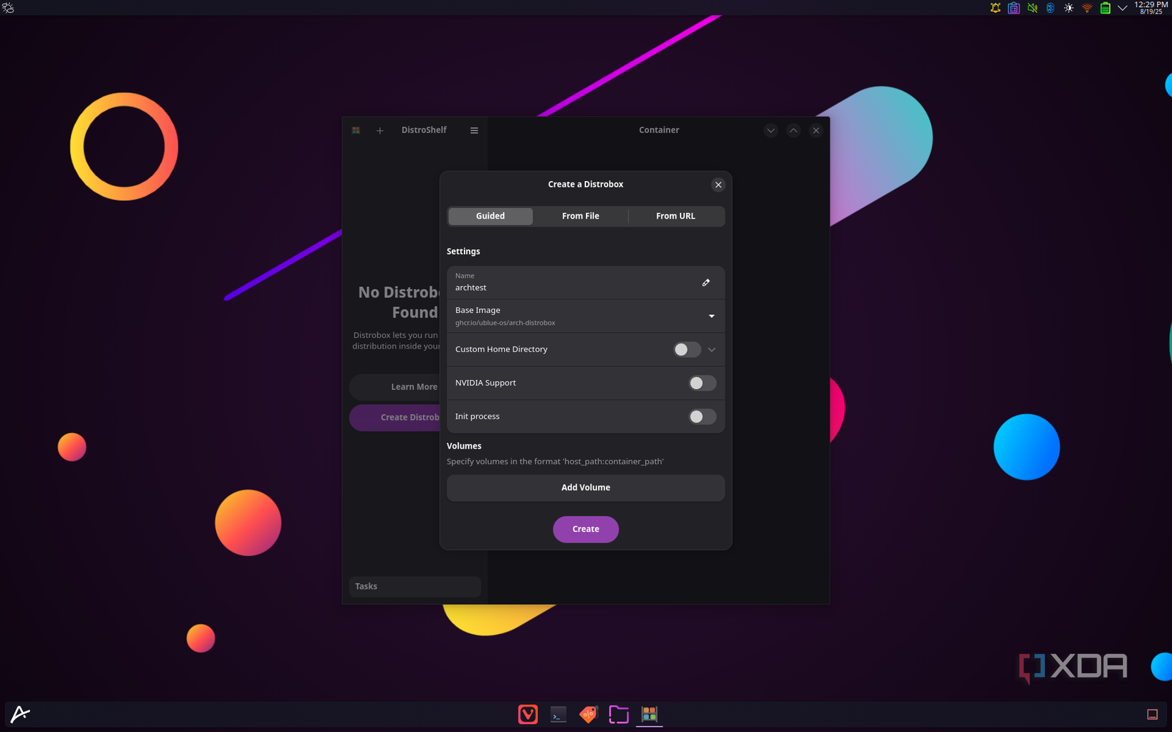 Captura de pantalla de Distroshelf que muestra opciones para crear un nuevo contenedor DistroBox